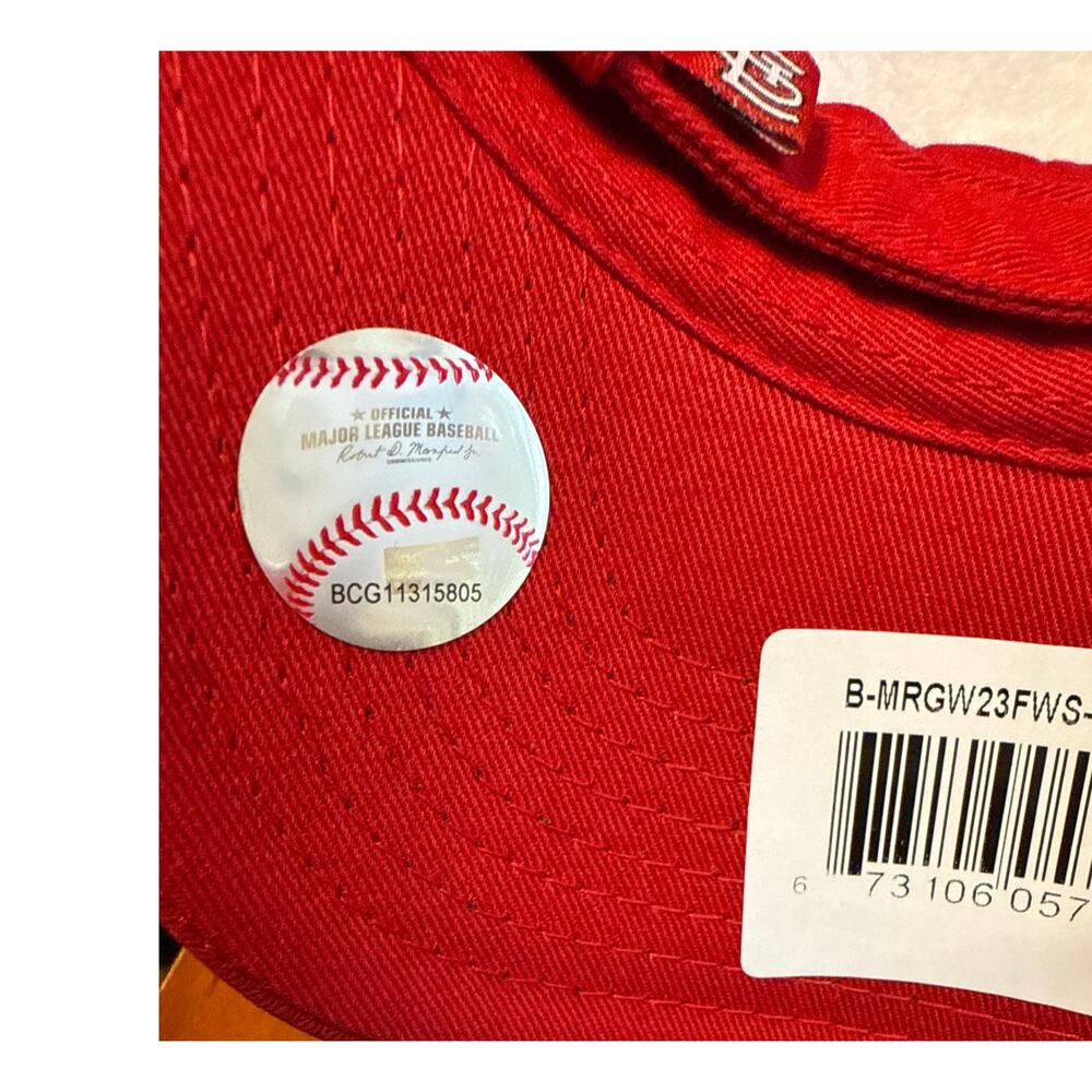 MLB Genuine Fan Favorite St Louis Cardinals NWT Adjustable Baseball Hat Cap - Picture 3 of 4
